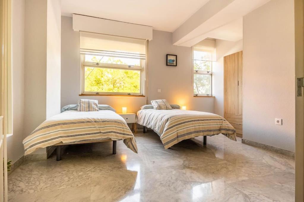 Apartamento Ronda De Triana 45 Sevilla Exterior foto