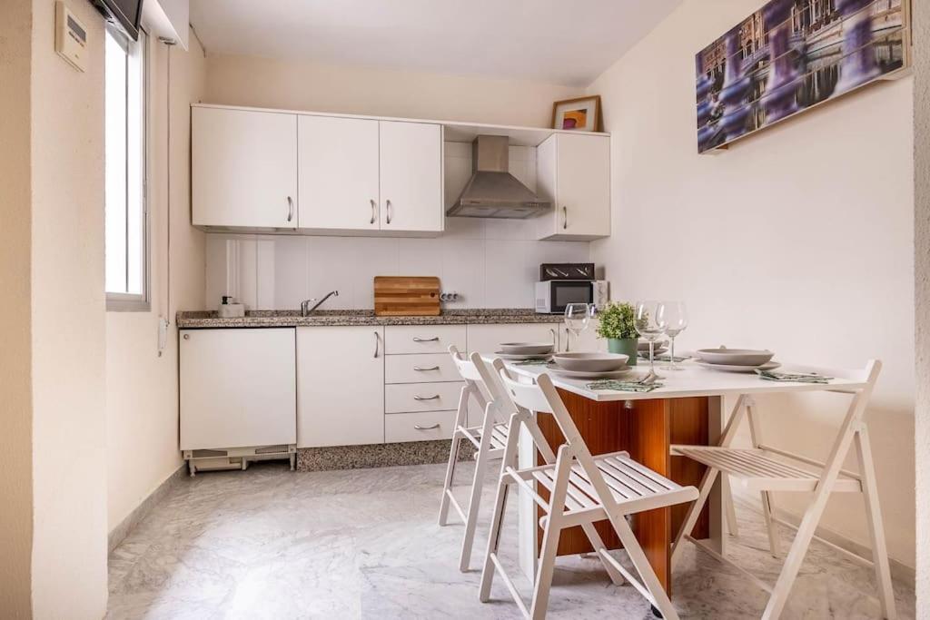 Apartamento Ronda De Triana 45 Sevilla Exterior foto